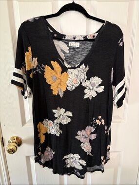 Black Floral V-Neck Short Sleeve Tee with Yellow Accent